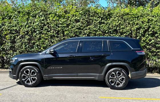 JEEP COMMANDER 1.3 T270 TURBO FLEX LIMITED AT6 JEEP COMMANDER 1.3 T270 TURBO FLEX LIMITED AT6